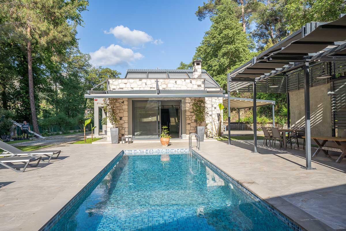 Luxury Rental Villa with Secluded Garden in Gocek