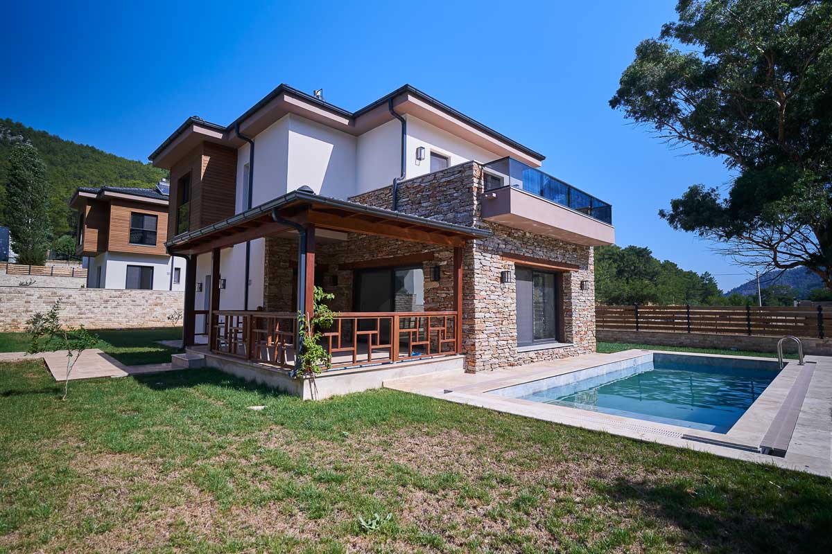 New Villa for Sale in Kircagedre – Within a Site