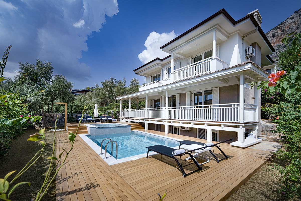 Renovated Villa with Private Pool in Göcek’s Royal Site, Surrounded by Nature