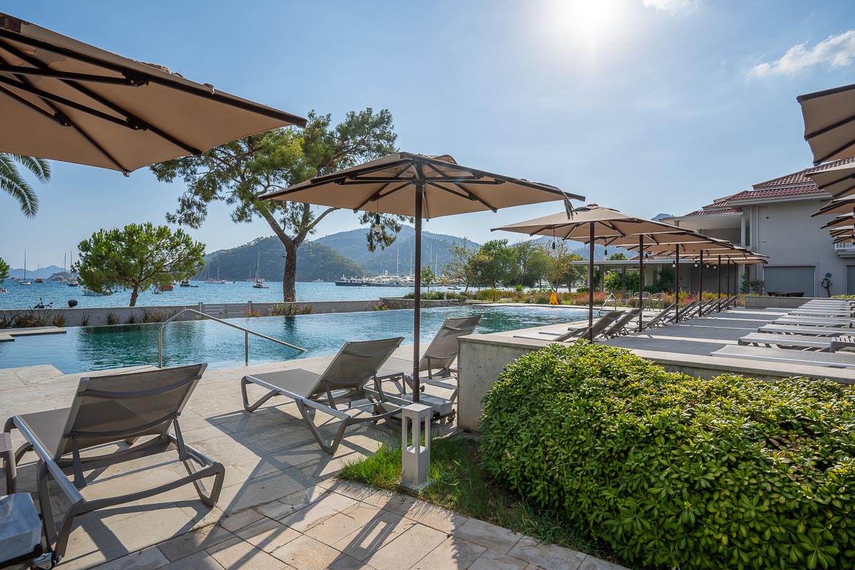 Seafront Summer Apartment in Göcek