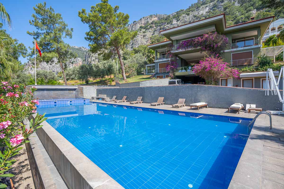 Sea-View Duplex Rental – Göcek