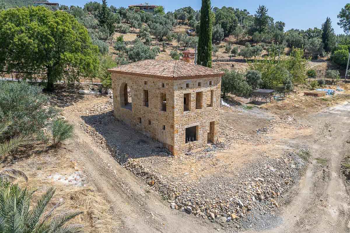 Charming Stone Villa – 15 Min from Göcek on 5,140 m² Land