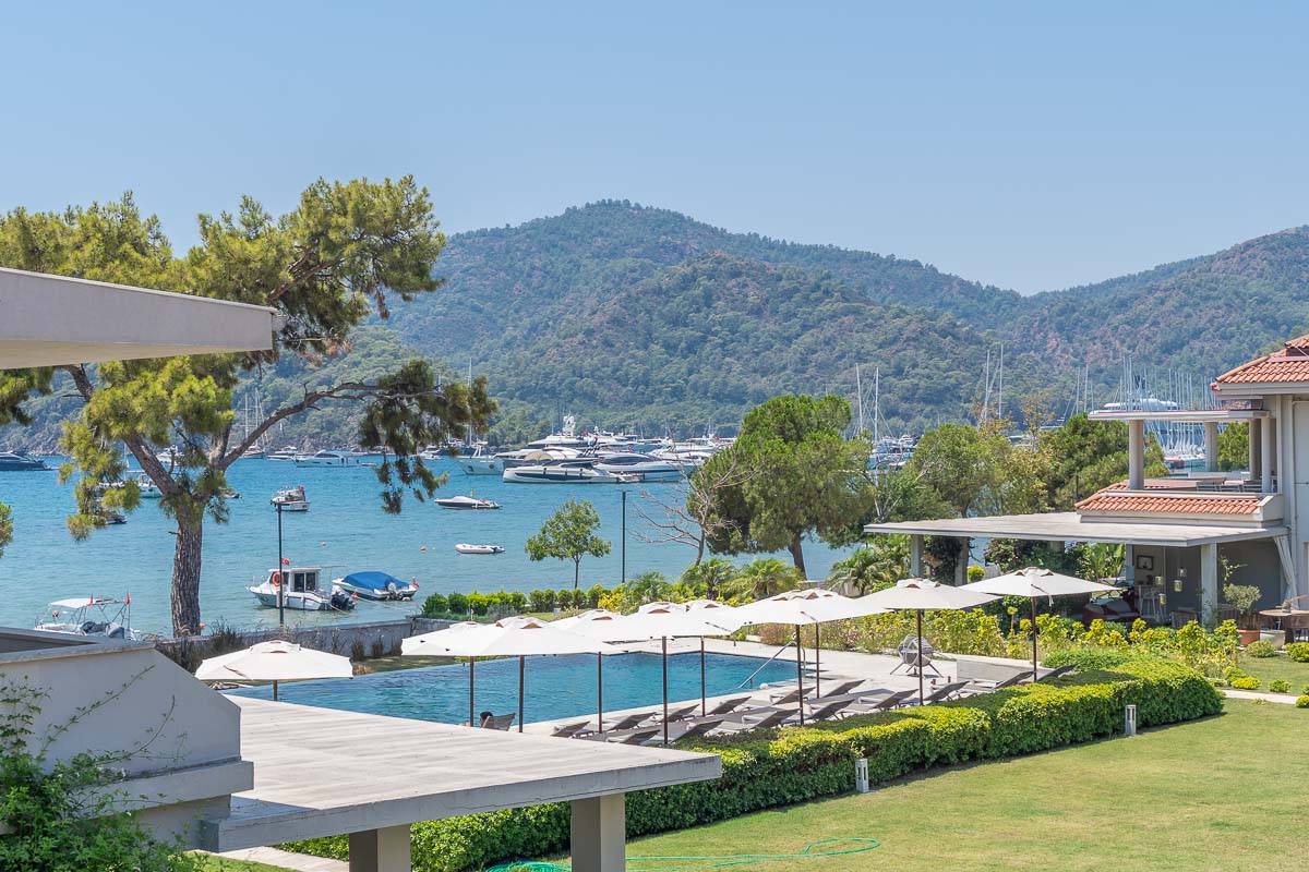 Seafront Penthouse Duplex with Sea View in Göcek’s Prestigious Safir Complex