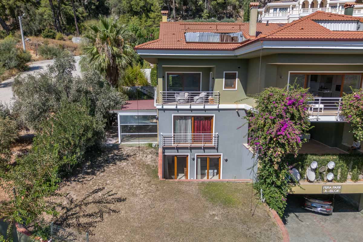 Corner Garden Duplex with Panoramic Sea View in Göcek