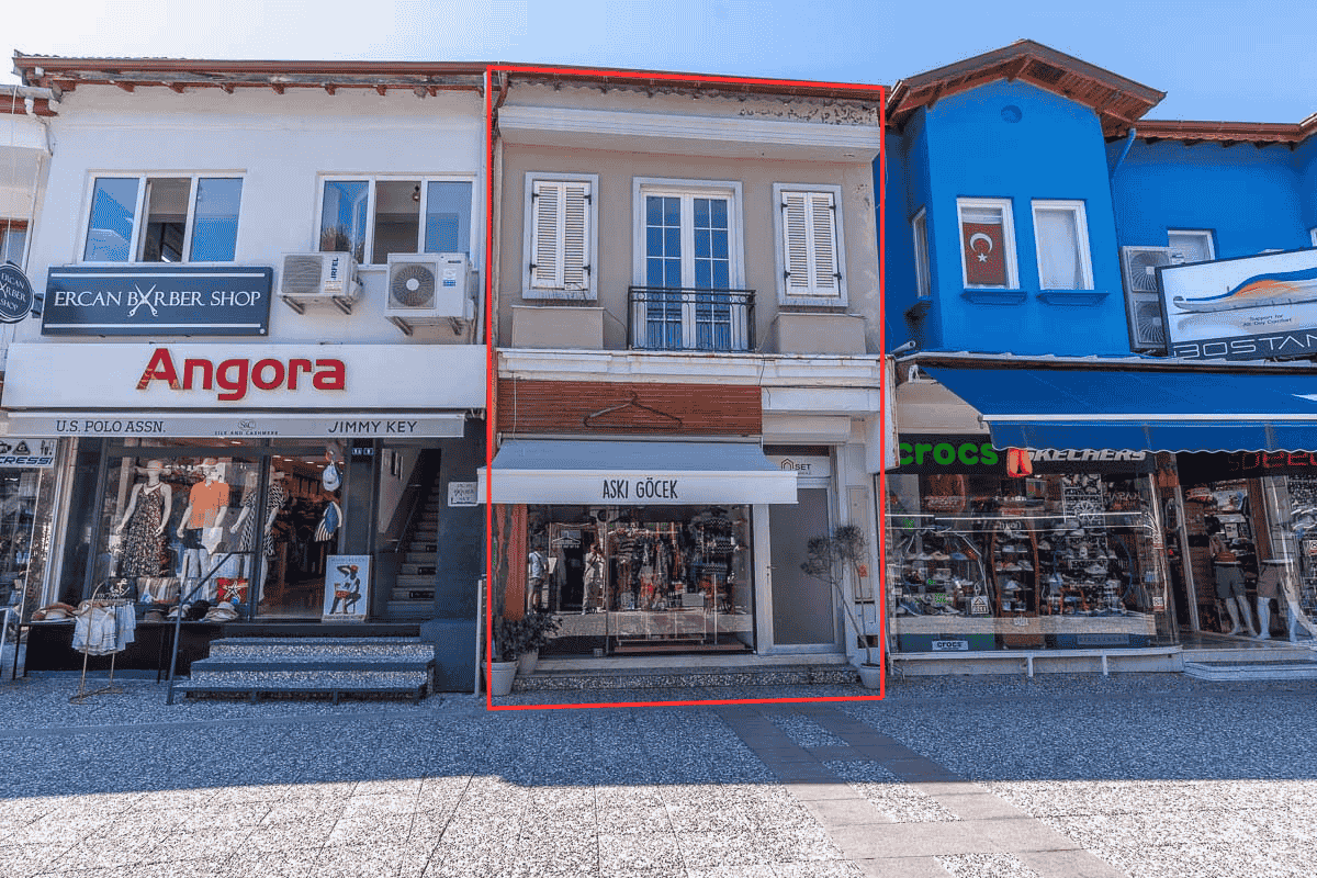 Seafront Commercial Building – Göcek Marina