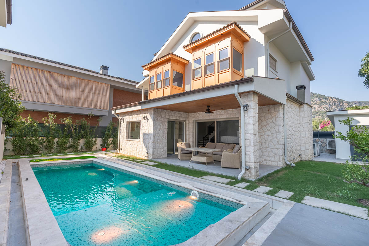 Furnished Detached Villa for Rent in Göcek