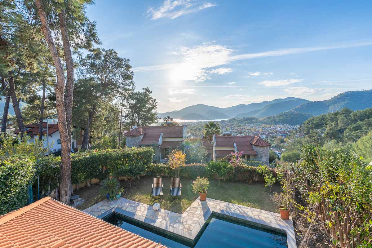 Mediterranean View Hills Villa