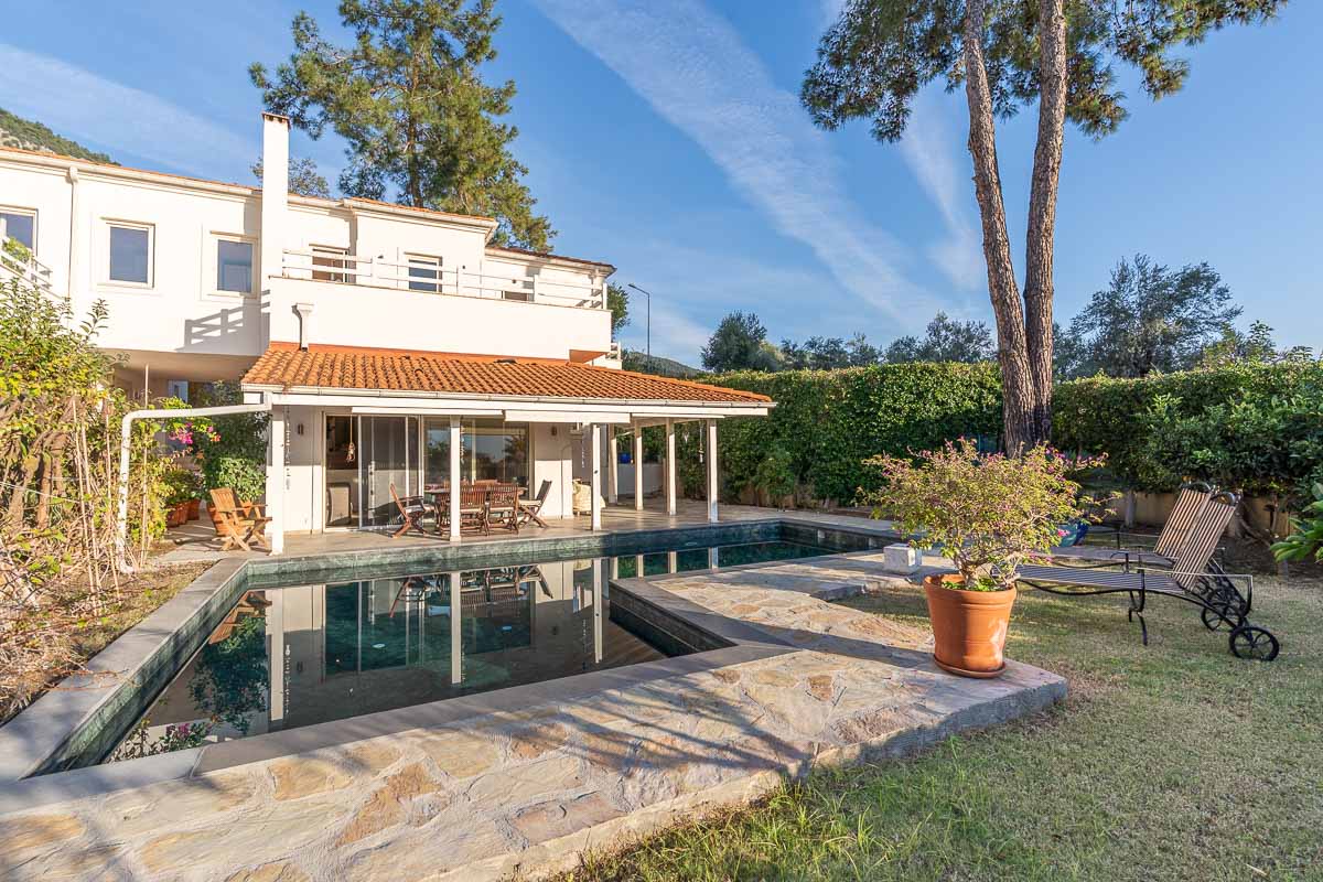 Mediterranean View Hills Villa