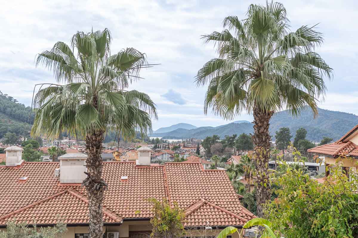 Sea-View Duplex in Göcek
