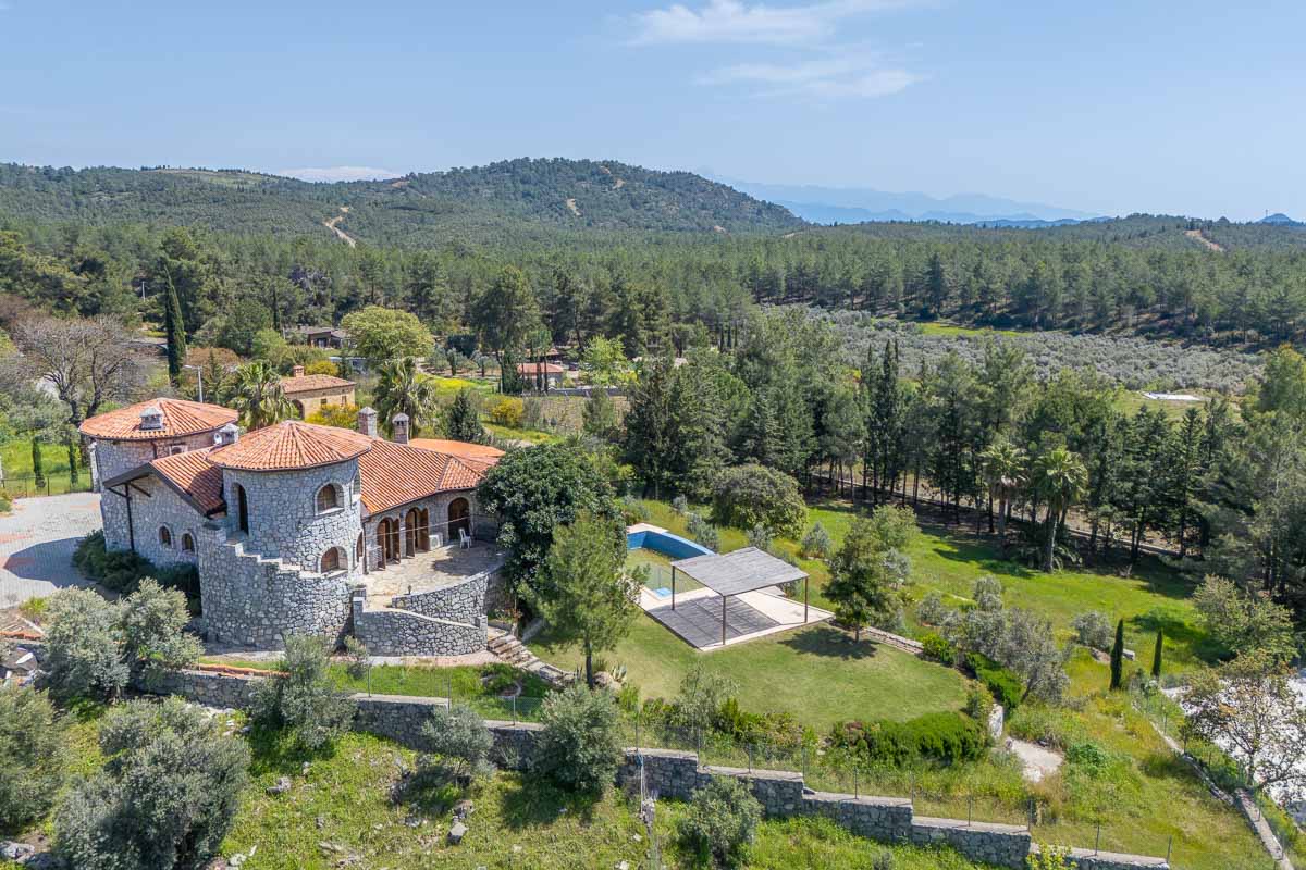 Characterful Stone Villa in Göcek