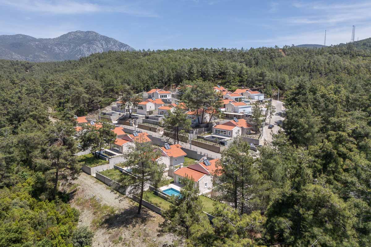 Detached Villa for Sale in Üzümlü with Private Pool